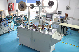 全自動(dòng)裁線(xiàn)端子壓著機(jī)